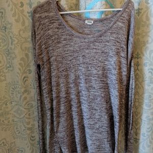 Thin longsleeb sweater